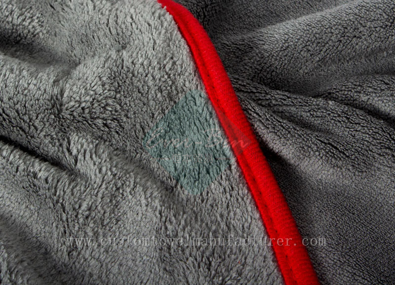 High-definition macro view of microfiber textile fibers showing split-fiber technology